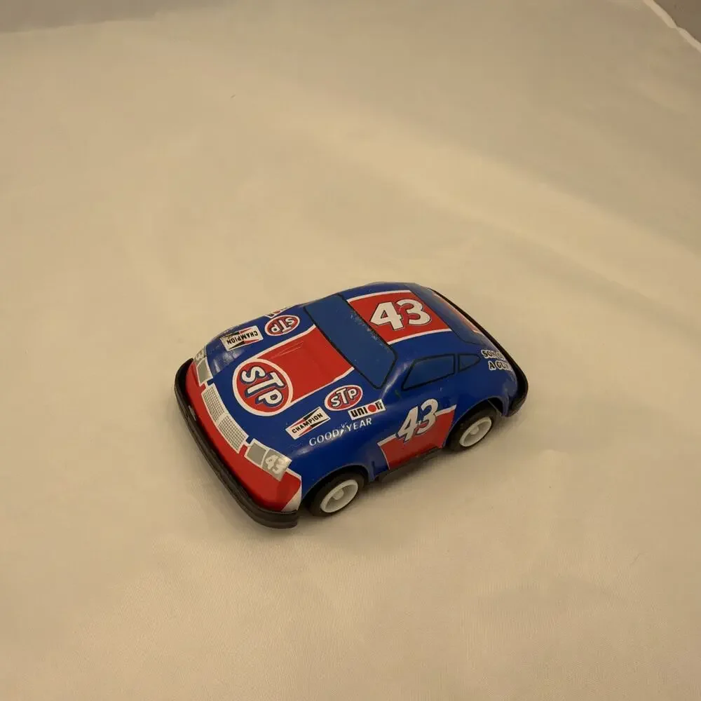Rare Vintage Richard Petty 43 Tin Toy with Friction Motor Ja-Ru madein Hong Kong